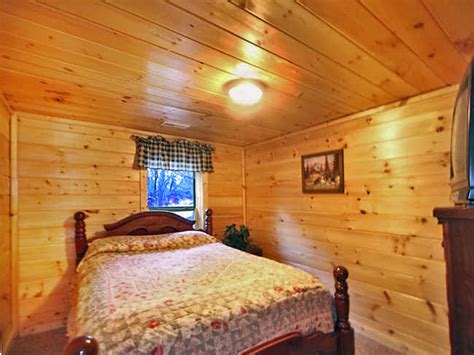 Maybe you would like to learn more about one of these? Bears Den Cabin| Golden Cabins