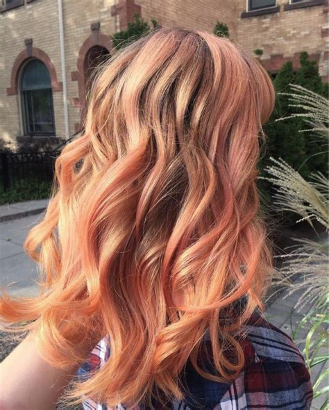 Brown hair with blonde highlights are trending this year! Hair Streaks: 16 Updated Ways to Wear This Trend