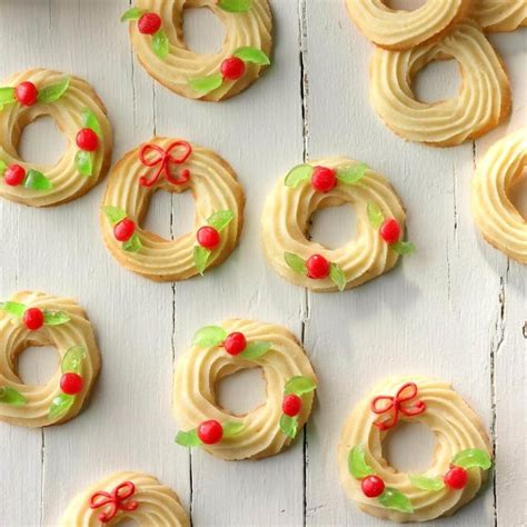 Holly Wreaths Recipe Best Christmas Cookies Spritz Cookies