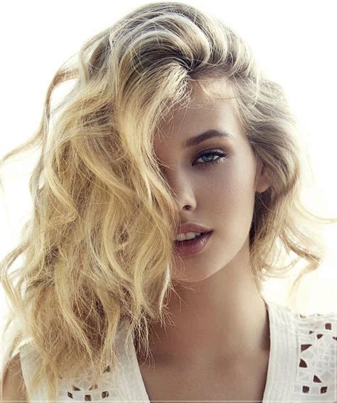 Short strands are left hanging on both sides creating an impression of a longer hairstyle while keeping all. Hair Color Spring Summer 2020: top trends
