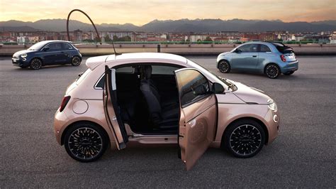 Fiat 500 weight kg 2012. 2021 Fiat 500e 3+1 gains a new rear door - SlashGear