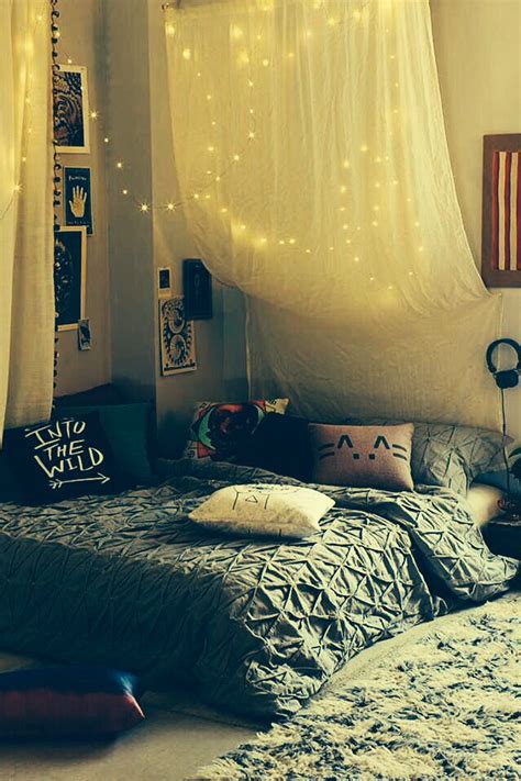 Alibaba.com offers 4,273 fairy lights bedroom products. Boho room • teenage bedroom • cosy bedroom • cute bedroom ...