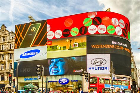 Why Your Next Out Of Home Advertising Campaign Needs A Comprehensive Ad