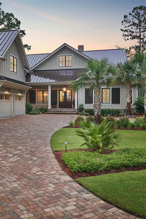 Pin On Curb Appeal Beautiful Lowcountry Exteriors