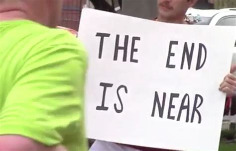 The End Is Near Funny Running Race Signs Running Race Signs Running Humor Funny Marathon