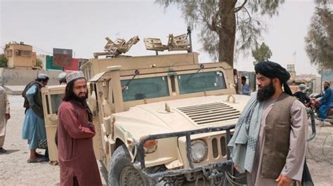 ہرات افغانستان کا پرامن سمجھا جانے والا شہر جہاں فوج اور طالبان میں