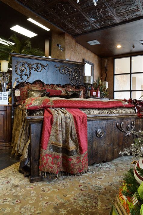 How To Decorate Your Home Using The Old World Style Tuscan Bedroom