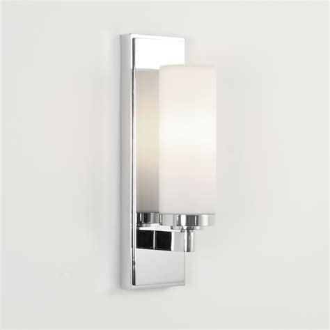 Maybe you would like to learn more about one of these? Aline bad vegglampe | Lemérand