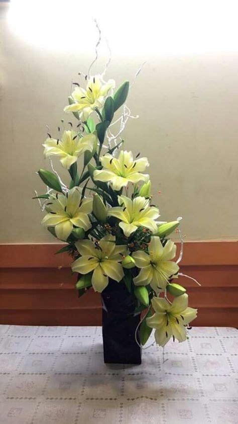 15 Best S Shaped Florals Ideas Flower Arrangements Floral