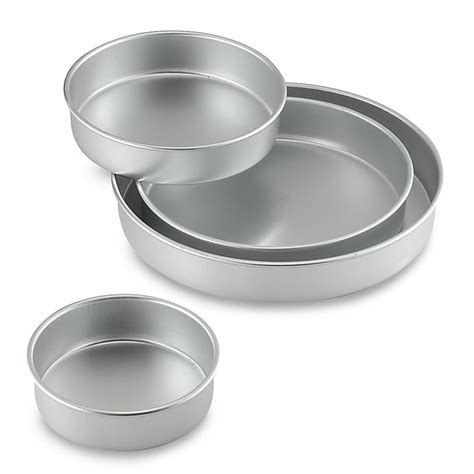 Wilton 4 Piece Round Cake Pan Set Bed Bath And Beyond Canada