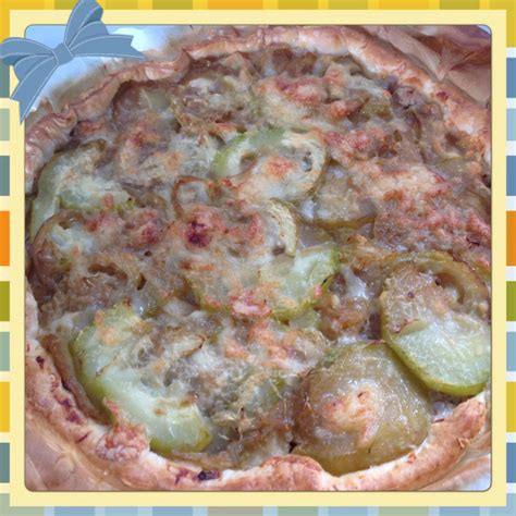 Recette Tarte au thon et courgette sur À vos fourchettes