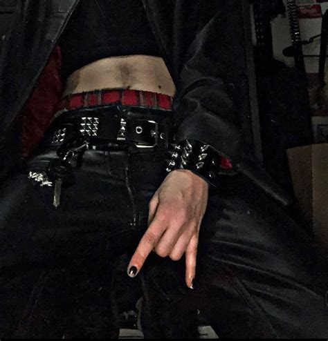 Pin By 🃏 On My Masculinity In Pictures Punk Outfits Aesthetic