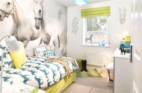 Feel inspired to design a bedroom in equestrian style. Pin by Mercy Alarid on Chloes bedroom | Horse themed ...