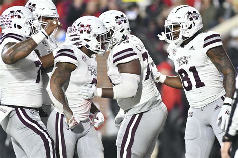 5 Big Questions For The Mississippi State Bulldogs In 2019 College