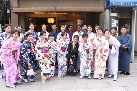 修学旅行は着物で 京都着物レンタルwargo