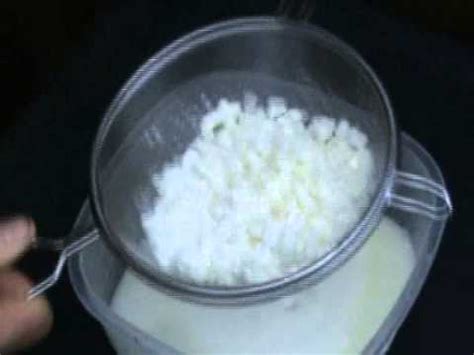 Maybe you would like to learn more about one of these? Come fare il Kefir di latte - YouTube