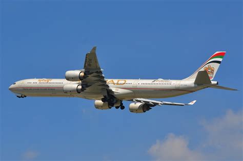 A6 Ehk Etihad Airways Airbus A340 642 Muc 22062017 Flugzeug Bildde