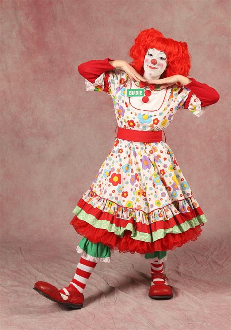 Clowns Picture From Mott Campus Clowns Facebook Page Drawing Reference Poses Art Reference