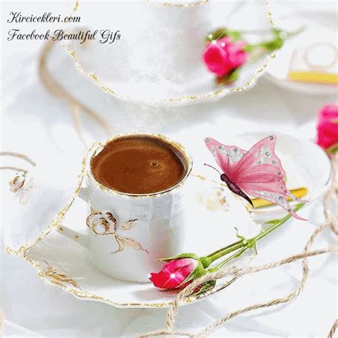 Kaffee hat dank seines hohen koffeingehalts eine belebende wirkung. Fincanlar - Kır çiçekleri Romantik Site | Kaffee, Bilder ...