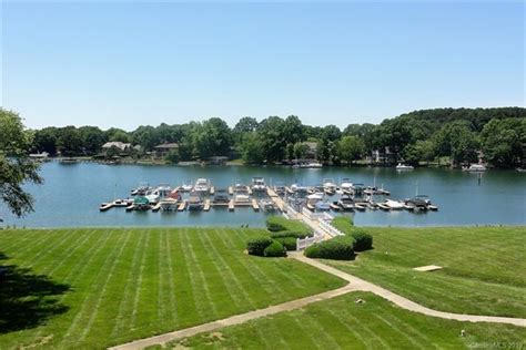 Find lake homes for sale in north carolina. Lake Norman Waterfront Condos for Sale - Explore ...