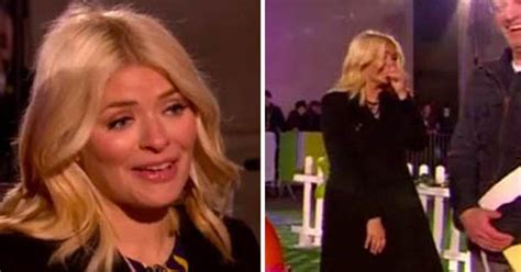 Holly Willoughby Gets Smacked On The Bum In Outrageous Tv Gaffe Daily Star