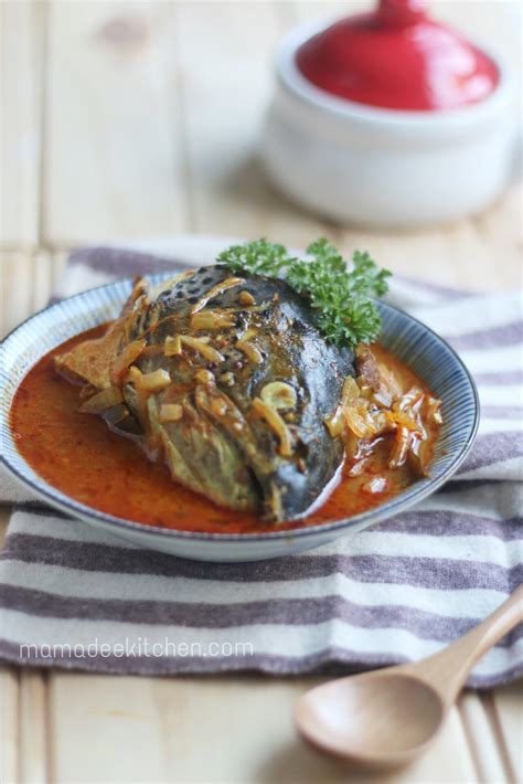 Meski hanya 'kepala ikan' namun ada kenikmatan tersendiri saat menyantap sajian yang satu ini. mamadee's kitchen: Kari kepala ikan tanpa santan ala India