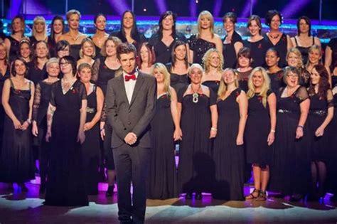 Military Wives Choir V Little Mix Who Will Be Christmas Number One