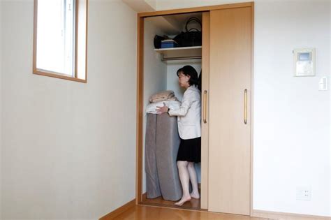 Less Is More As Japanese Minimalist Movement Grows Reuters