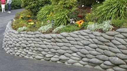Concrete 'bag' retaining wall. :) | Retaining walls | Pinterest
