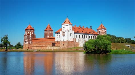 V červnu 2014 jsme absolvovali adventure moto výpravu vedoucí přes polsko a bělorusko do ruska, cestou jsme navštívili bunkr. Blog o cestování a dovolené | Blog Invia.cz