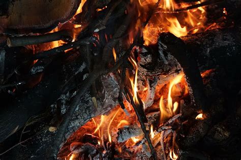 Hd Wallpaper Fire Camp Campfire Outdoor Flames Night Wood