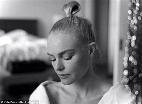 Kate Bosworth And Husband Michael Polish Stroll Hand In Hand In Pda Kate Bosworth Kate