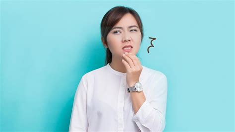 Luka di mulut umumnya tidak butuh pengobatan khusus dan dapat sembuh dengan sendirinya. Ketahui 5 Penyebab Sariawan yang Mengganggu Mulut Berikut ...