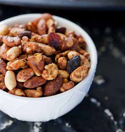 14 High Protein Snacks Under 200 Calories Huffpost Life