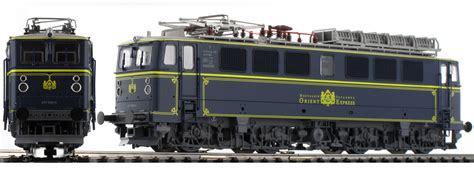Symbole intemporel de l'art du voyage, il constitue l'un des joyaux du patrimoine ferroviaire français. ausverkauft | BRAWA 43101 E-Lok Reihe Ae 477 Lokoop Orient ...