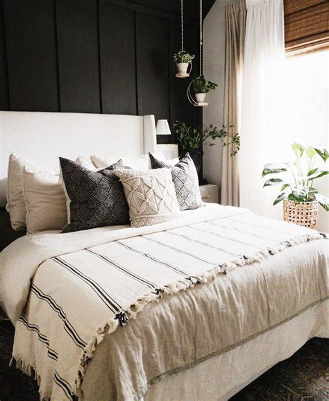 29 Sophisticated Black Bedroom Decor Ideas Rugs Direct