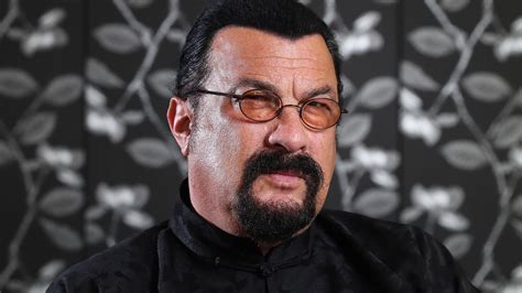 steven seagal settles sec cryptocurrency bitcoin touting case