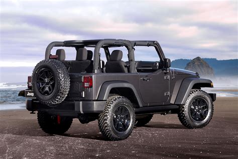 How much does a jeep weigh lovetoknow. How Much Does a Jeep Wrangler Cost? - Carrrs Auto Portal