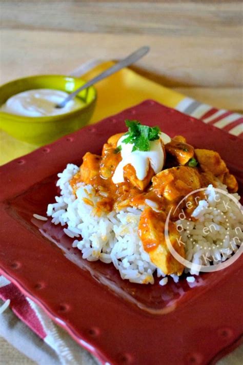 Ajouter la poudre de curry et le massala (1/3 de curry pour 2/3 de massala) : Pataks - Partenariat et recette poulet Tikka Masala | Kaderick