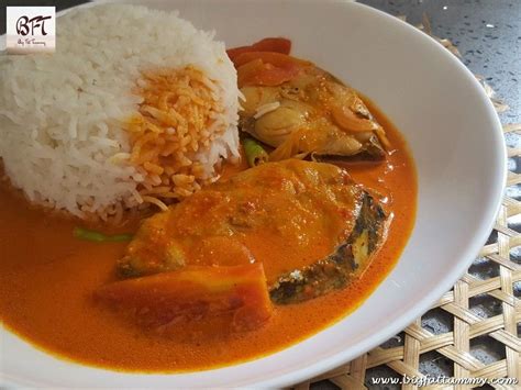This simple & delicious dosakaya curry is an cucumber: Goan Coconut Milk Kingfish Curry Recipe - BFT .. for the love of Food. | Fish curry recipe ...