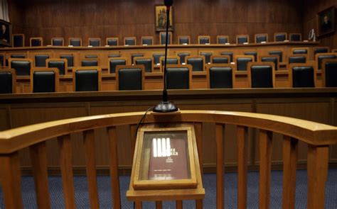 Top Greek Courts Are Without Presidents News