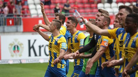 Eintracht braunschweig ist ein.sportverein aus braunschweig mit ca. Eintracht braunschweig spiel heute | Eintracht ...