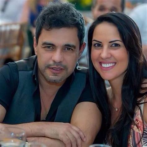 He is married to zilú godoy. Separação de Zezé Di Camargo e Zilu tem outras histórias ...
