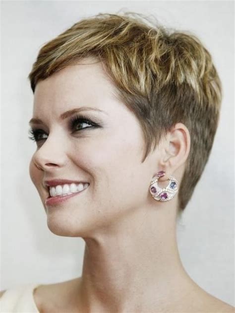 15 very short haircuts for 2021 really cute short hair for women pretty designs girls short