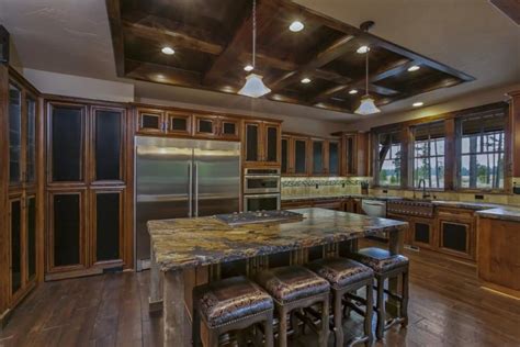 Craftsman house plans are the most popular house design style for us, and it's easy to see why. Grand Contemporary Rustic Craftsman Home Design and Floorplan