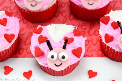 Love Bug Cupcakes For Valentines Day