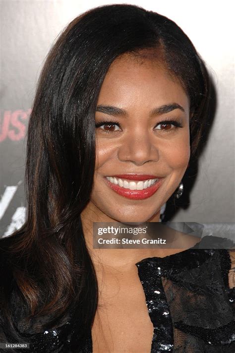 Regina Hall Arrives At The Los Angeles Premiere Of Law Abiding News