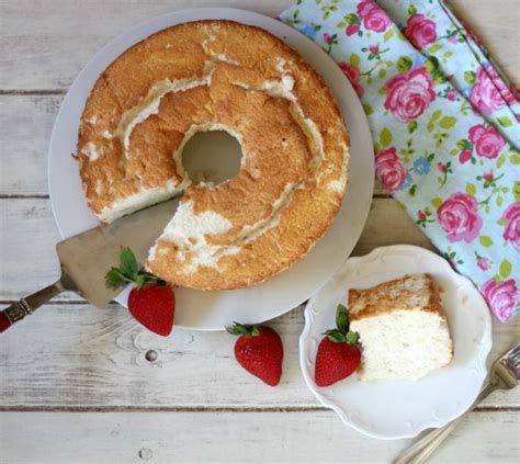 Thoroughly sear the roast on all sides, about 2 minutes per side. Alton Brown's Angel Food Cake | Recipe | Angel food, Food ...