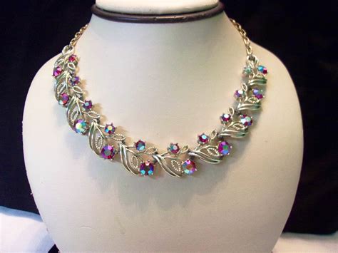 Coro Red Glass Rhinestone Sweetheart Necklace Etsy Collar De Moda