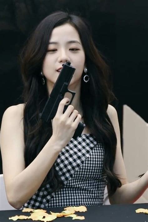 Hal ini terucap saat sidang cerai larissa chou dan alvin faiz kembali digelar di pengadilan agama (pa) cibinong pada rabu (9/6/2021). Pin by dpflr on Blackpink | Blackpink funny, Blackpink ...